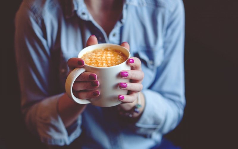 Vad Innehåller mest Koffein Kaffe eller Te?