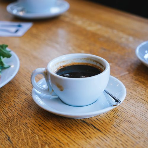 Vad är en americano kaffe? En guide till denna populära dryck