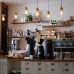 Utforska den svenska kulturen med en kopp kaffe på Kaffe Kafe