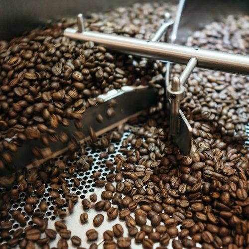 Bryggkaffe eller kaffemaskin: Vilket är det bästa alternativet för ditt kaffegeni?